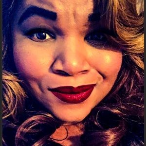 Meet your Posher, Iisha